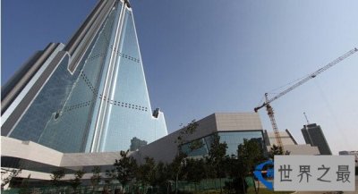 ​世界上最大的烂尾楼：36万平方米