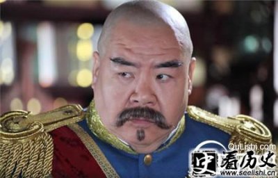 ​袁世凯登基秘闻：慌乱中上位 死后才敢穿龙袍