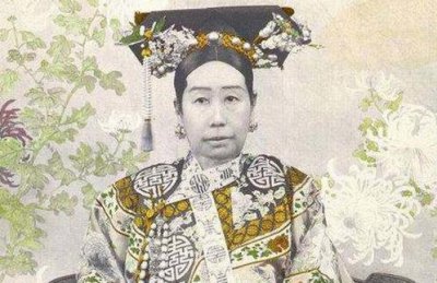 ​慈禧是如何将珍妃推入井中的，她为什么要这么做？