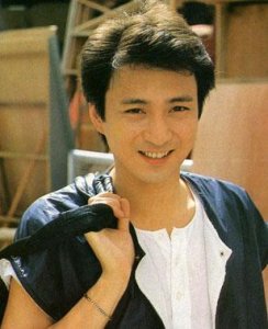​汤镇业个人资料