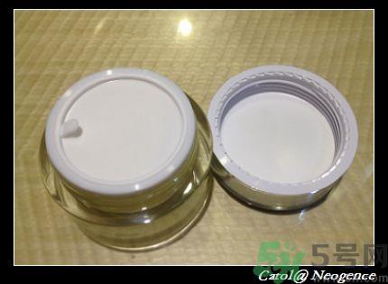 霓净思适合什么年龄段？Neogence是什么化妆品牌子？