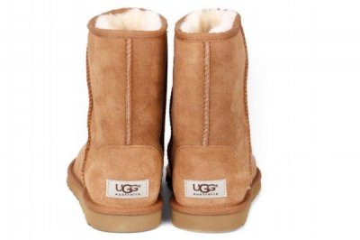 ​ugg鞋面脏了怎么办 ugg鞋上有水印如何处理