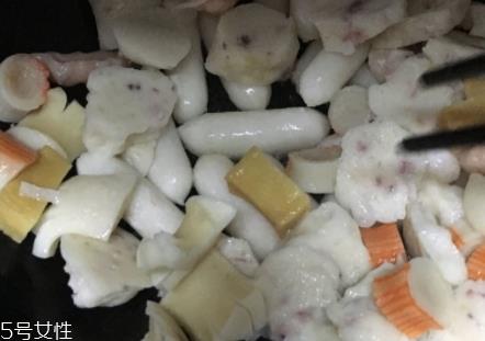 咸蛋黄夹心年糕怎么吃好吃？推荐下面几种方法