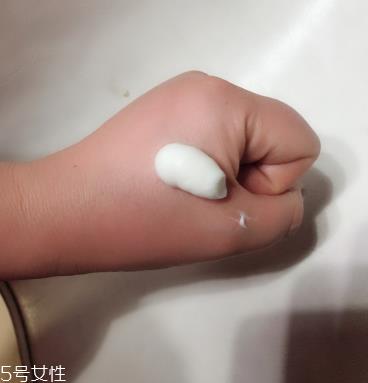 pola按摩膏多少钱 肌肤喝饱水的感觉