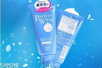 皂基洗面奶适合什么皮肤 皂基洗面奶适合肤质
