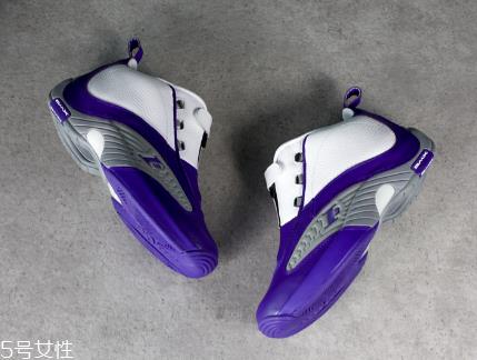 reebok answer 4白紫开箱测评 锐步答案4白紫细节图