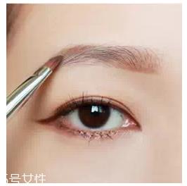 眉粉怎么画眉毛好看？这么用眉妆超完美