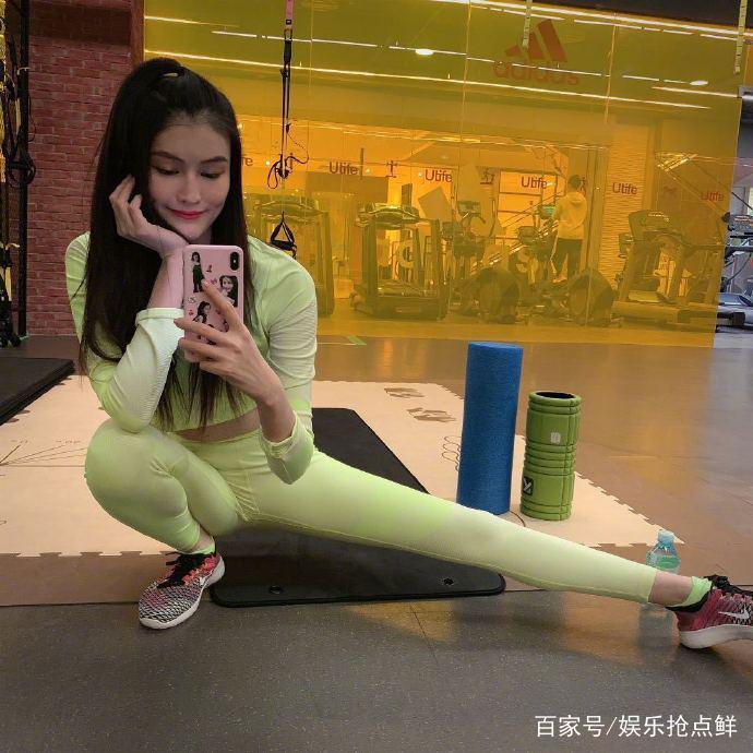 超模何穗新恋情原来是场乌龙，网友：媒体真的是连爸爸都不放过呀