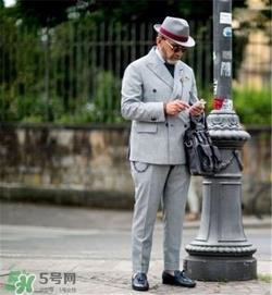 格子西装怎么搭配？格子西服怎么搭配好看？