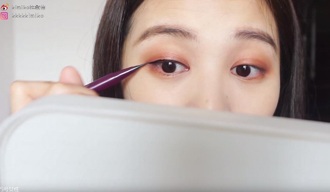 眼镜妆容怎么画图解教程
