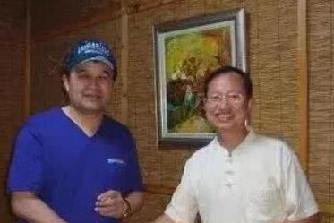 59岁毕福剑近照曝光，容颜苍老认不出，如今生活大变样