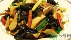榨菜和木耳可以一起吃吗?榨菜和木耳怎么炒