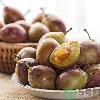 新鲜西梅孕妇可以吃吗?孕妇吃西梅有什么好处?