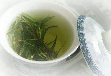白茶什么季节喝好 白茶的最佳饮用时间
