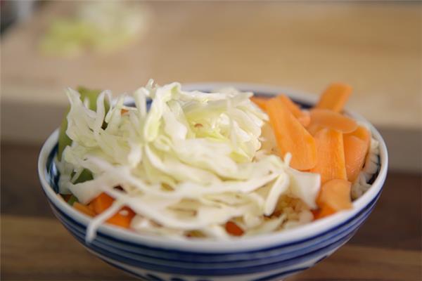 泡菜泡软了是怎么回事 泡菜软了怎么补救