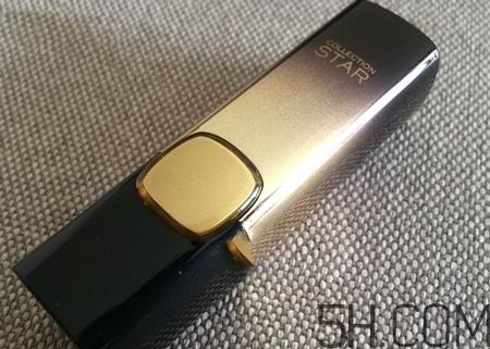 欧莱雅24K金属星灿唇膏色号_试色图
