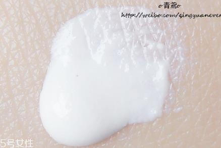 雅漾清爽倍护防晒乳好用吗 雅漾防晒小金刚