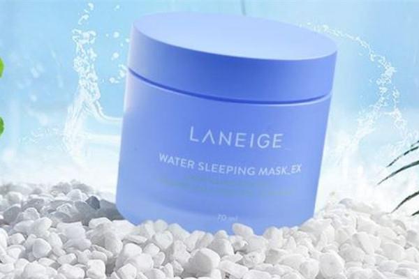 睡眠面膜前要用水和乳和面霜吗 睡眠面膜在护肤的第几步用