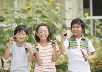 ​下面这六个教育孩子的方法千万不能用，个个都会毁了孩子