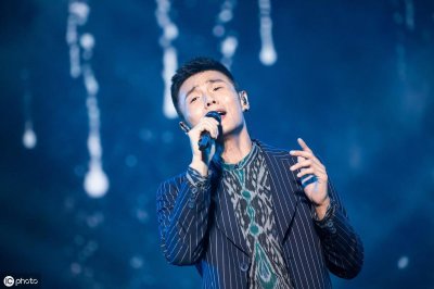 ​李荣浩怎么火起来的 李荣浩出道坎坷经历被扒