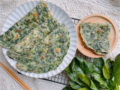 ​春季菠菜最鲜嫩，换个吃法，不炒不拌，营养健康不油腻，还能补铁