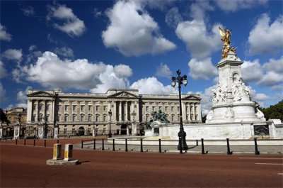 ​英国的君主立宪制是怎么来的？