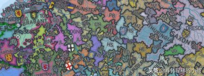 ​探索这张迷人的中世纪欧洲地图