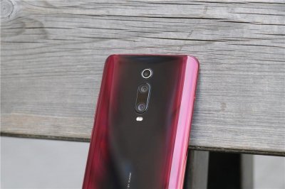 ​卢伟冰科普：IMX582与IMX586差距，Redmi K20系列拍照有多强？