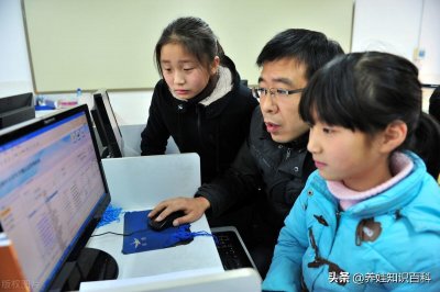 ​学籍是什么？是学生属于某学校的身份象征，并且具有重要的意义