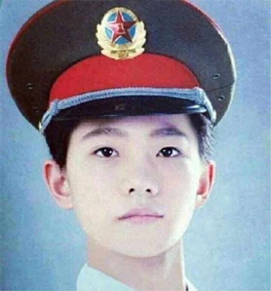 从小帅到大，杨洋不多见的早期照片