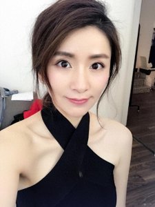 ​35岁刘庭羽近照，被称杨蓉第二，出道多年却未大红
