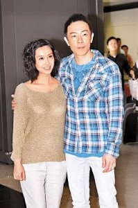 ​从问题少年到摇滚巨星，黄贯中最骄傲的，是娶到了女神朱茵