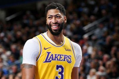 ​安东尼-戴维斯和湖人提前达成顶薪续约，创造NBA均薪最高纪录