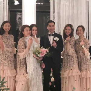 ​阿娇今晚正式“大婚”！香港半个娱乐圈出动，天后终于变成了新娘！