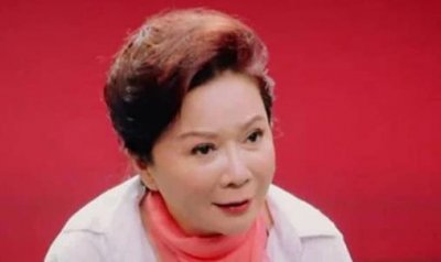 ​春晚专业户蔡明老公曝光，藏了这么多年原来是他，感觉比潘长江帅