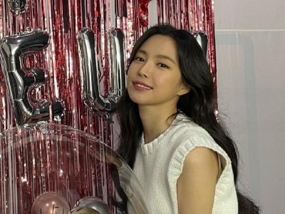 ​娜恩确定签给YG「作为演员正要起飞」！成金喜爱、车胜元小师妹