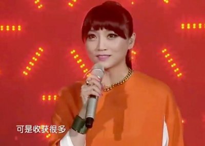 ​朱桦演唱（一直低调的朱桦）