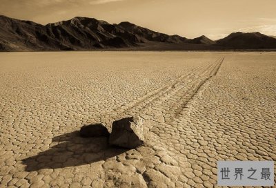​世界十大诡异地方 带你探险这些神秘地带