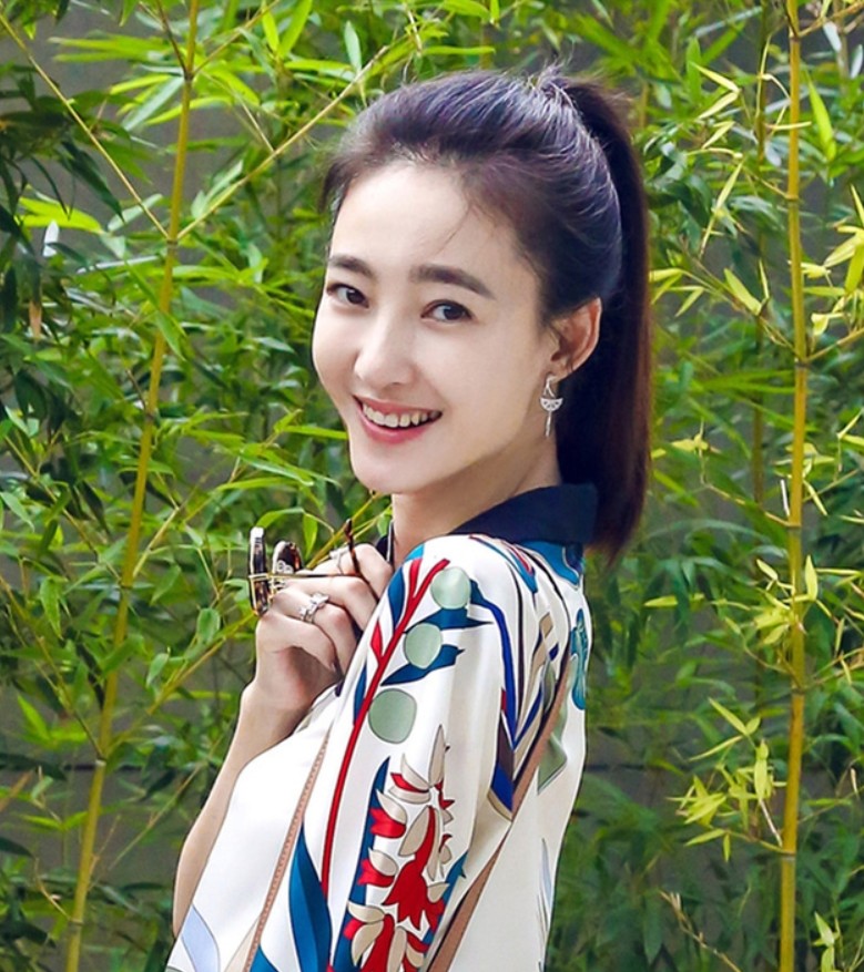 有“素颜女神”之称王丽坤，究竟是个怎样的人？