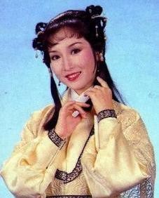 黄杏秀的个人简介 为何结婚41年无儿女却被宠成小公主(2)