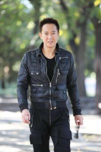 ​汪正正老婆个人资料（“广告歌王”汪正正：给老婆下跪的汉子不丢人，丢人的是