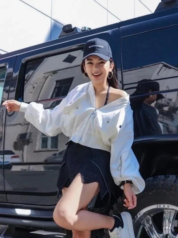 谈莉娜是哪一届快女(谈莉娜跟谁一届超女) 谈莉娜 快女 第23张