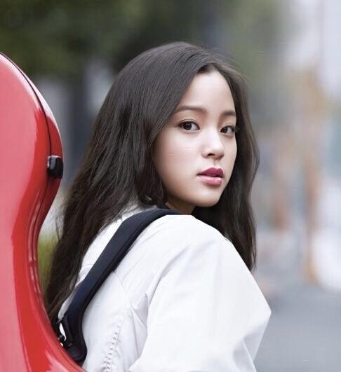谈莉娜是哪一届快女(谈莉娜跟谁一届超女) 谈莉娜 快女 第3张