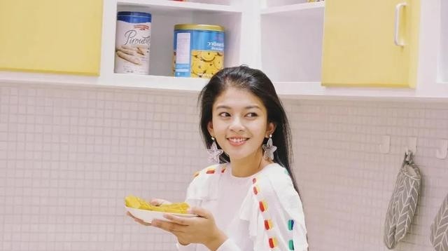谈莉娜是哪一届快女(谈莉娜跟谁一届超女) 谈莉娜 快女 第10张