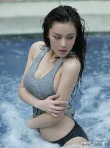张馨予射雕英雄传李莫愁（张馨予演出了神雕侠侣里最美艳的吴莫愁和最妩媚的思美人）(6)
