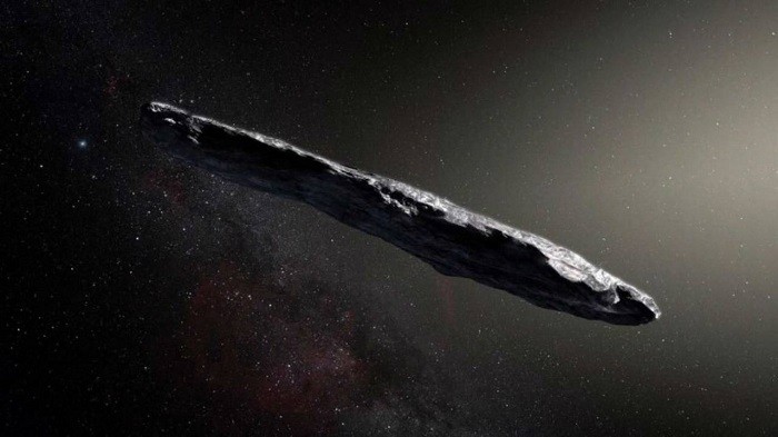 哈佛大学教授Avi Loeb新书认为的雪茄状星际物体“奥陌陌”是外星航天器