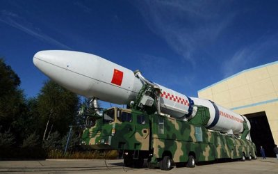 ​美国为何不敢同中国开战？英专家一语道破：中国除核武器另有王牌