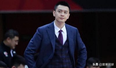​凭什么杨鸣在辽宁队地位这么高，扬手听京骂，断腕耀京城了解一下