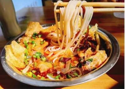 ​广西有哪些经典小吃（广西旅游必吃的十大本土小吃）