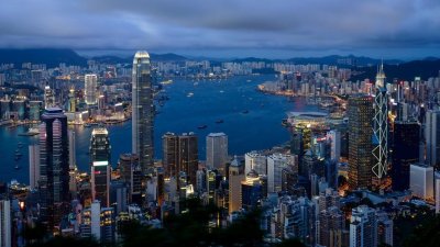 ​“港人治港”为何治不了港？遍地贪心资本家，却无一个政治家